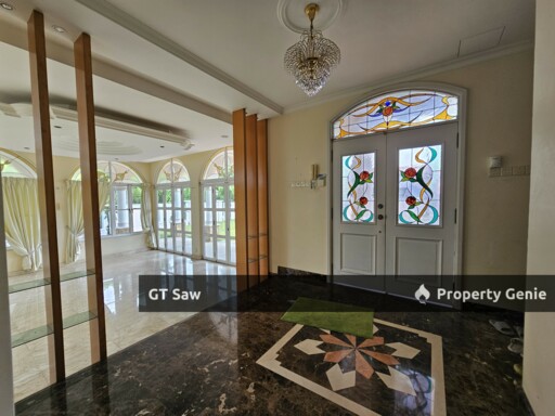 Peaceful 2.5 Storey Bungalow Bangi Golf Resort For Rent