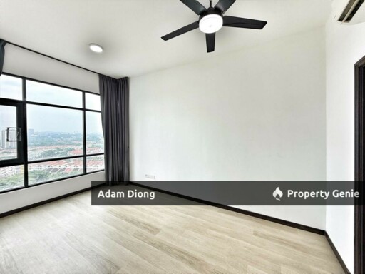 Molek Regency  Taman Molek