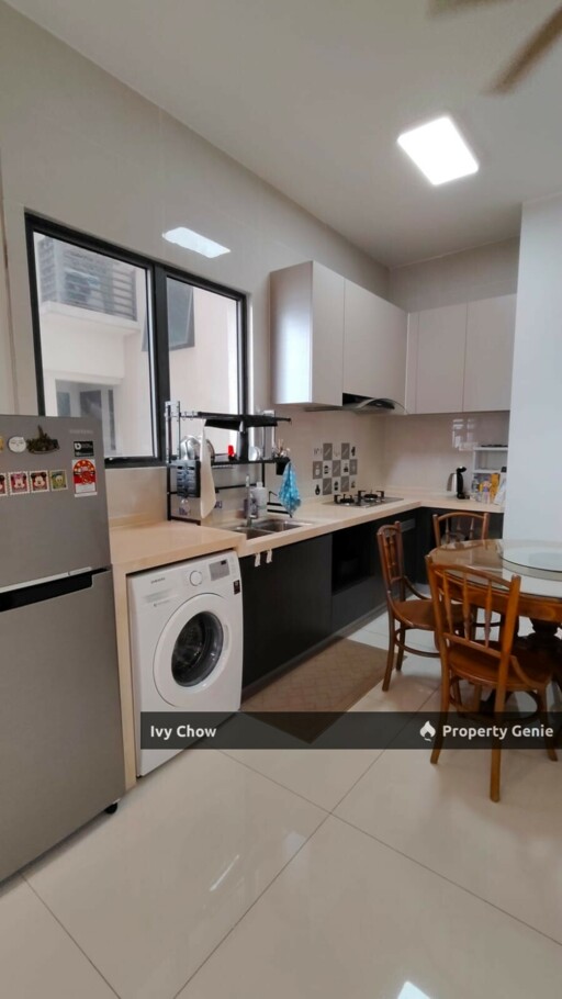 Bay Laurel Apartment for Rent