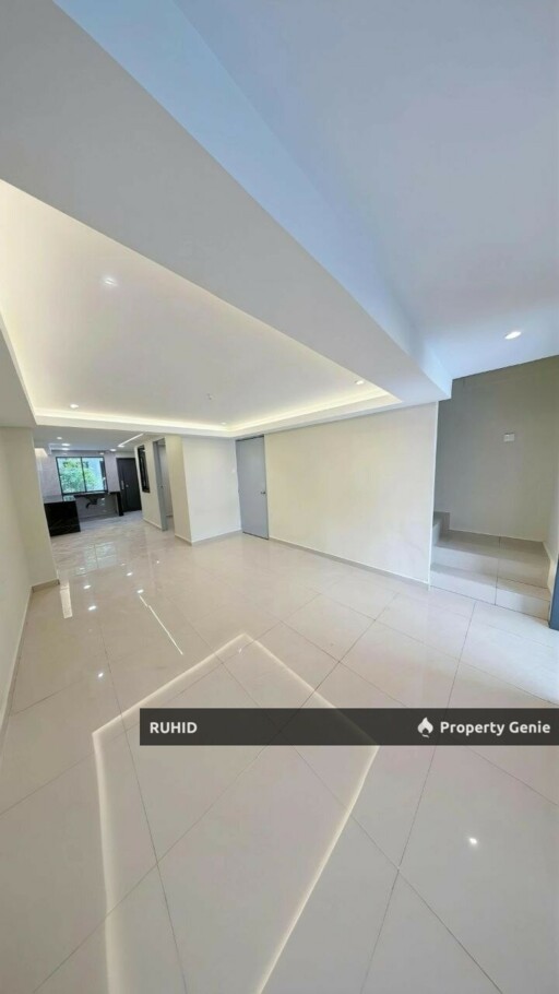 Renovated Double Storey Freehold Home Near Regency Hospital & Foon Yew Seri Alam