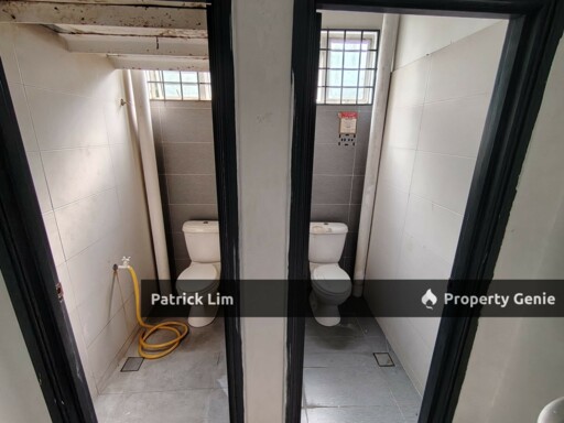 Melaka Baru Batu Berendam [Ground Floor] Shop Lot For Rent