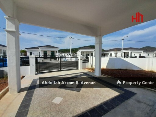 BANGLO CORNER LOT VILLA NATURA