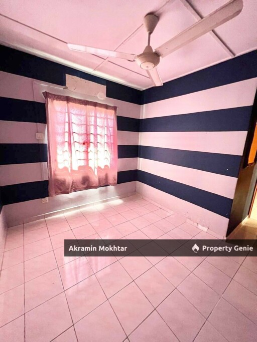 [Corner] Saujana Apartment, Damansara Damai