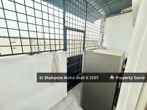 FULLY RENOVATED - SINGLE STOREY TERRACE KG LOMBONG @ SEKSYEN 29, SHAH ALAM