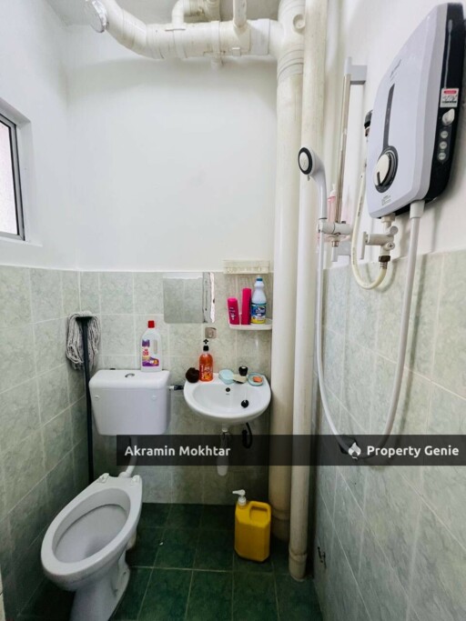 Renovated & 1 Parking | Apartment Desa Perangsang (Block F & G) Desa Perangsang, Petaling Jaya