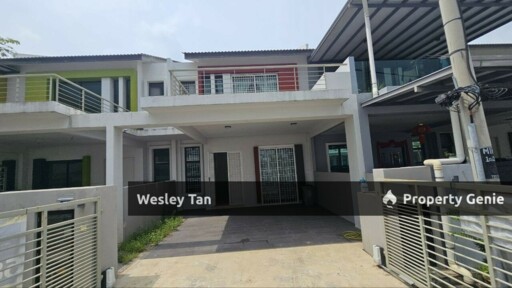 One Krubong Below Value 2 Storey Terrace Freehold Partly Furnished 4br