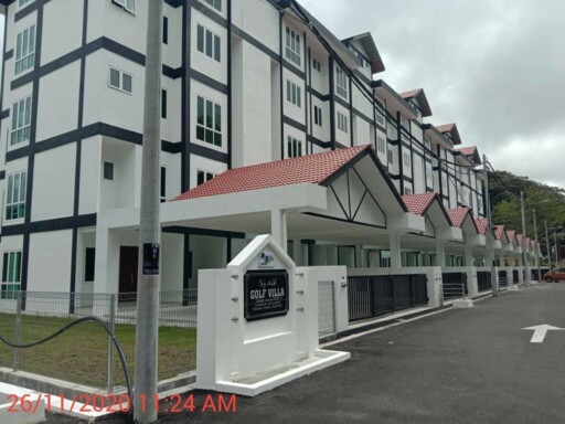 GOLF VILLA