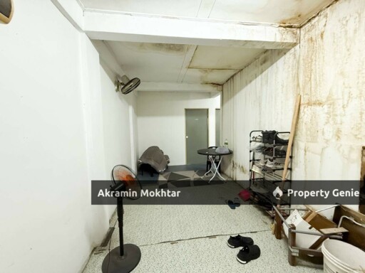 Walking Distance To Schools & LRT | Pangsapuri PKNS Blok 51, Seksyen 7 Shah Alam 