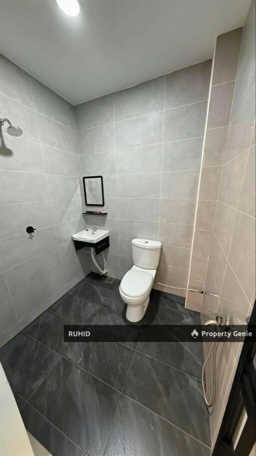 Taman Suria Single Storey Corner Lot, Fully Renovated, 4R3B, Freehold