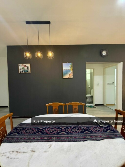 Prima Bintawa Riverfront Apartment