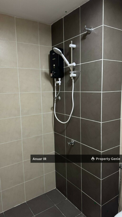 Pangsapuri Idaman Bukit Jelutong No 1, Jalan Arca U8/79, Bukit Jelutong, Seksyen U8, 40150 Shah Alam
