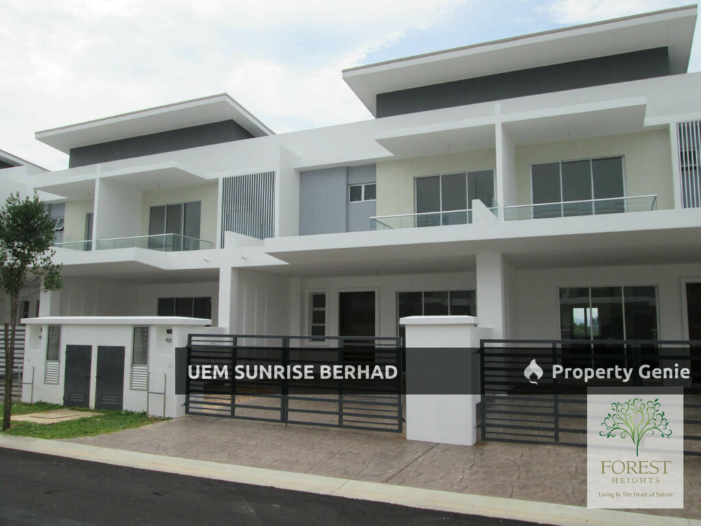 Agora, Forest Heights