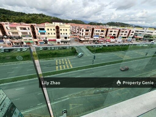 T1 Bundusan Commercial, Ready Hot Pot Restaurant for Rent, Sky Deck Corner Lot, F&B Area, Penampang, Kota Kinabalu.