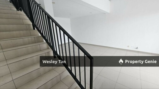 New Cheng 2 Storey Terrace Gated Community 20x70 Freehold 4rooms Bare
