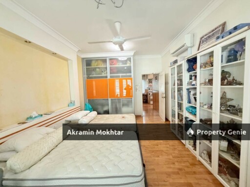 Fully Renovated | 2.5 Storey Bungalow Taman Dagang Ampang