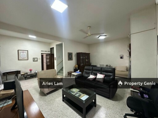 Double Storey Semi-D @ Taman Sentosa /Near Taman Pelangi / Century Garden / JB Town