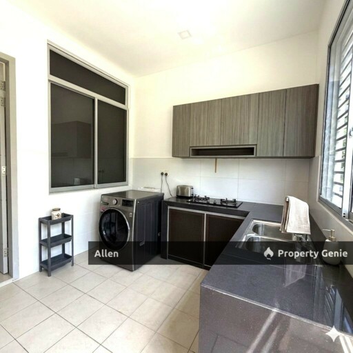 Move-In Ready! Fully Furnished Double Storey @ Horizon Hills | Available Now