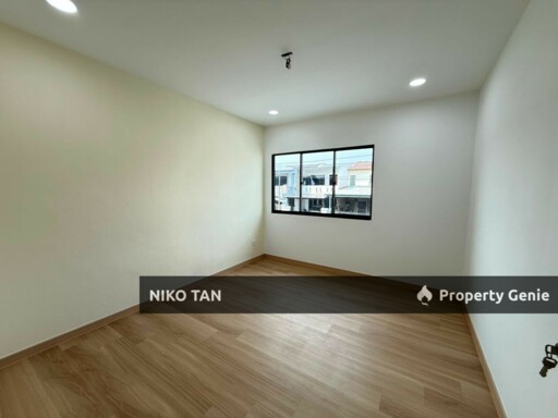 Jalan Makmur Double Storey Fully Renovated For Sale