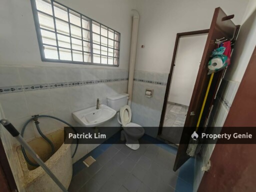 Semabok Jaya Double Storey Terrace (For Sale)
