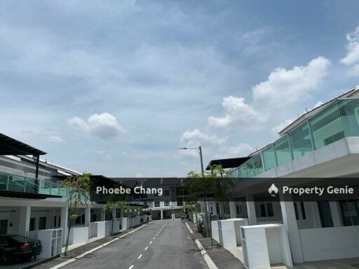 MEDAN LABANGAN CYBER BANDAR SERI BOTANI IPOH