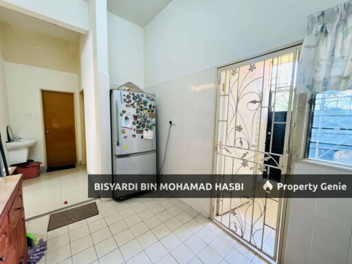 3,412sq.ft Partly Furnished 2 Storey Semi D Jalan Makmur Saujana Impian Kajang.