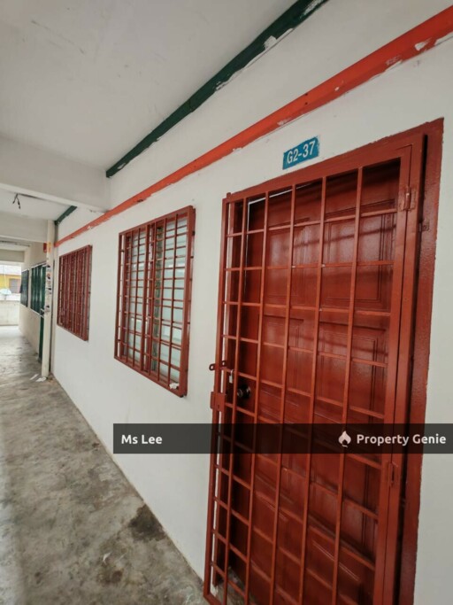 Flat Taman Bukit Mewah @ KAJANG- Blok G Tingkat 2-Ready Now