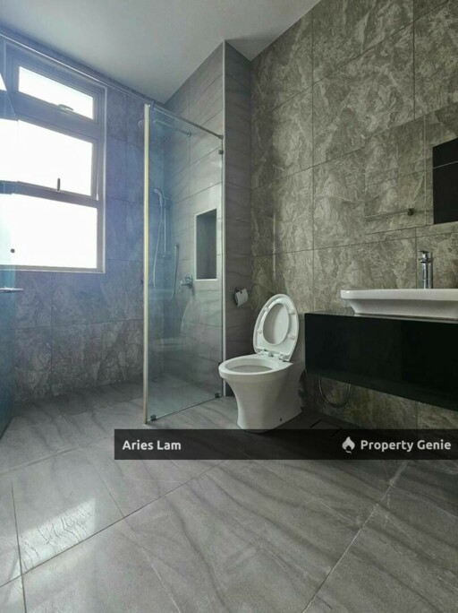 Eco Spring @ Double Storey Cluster House For Rent