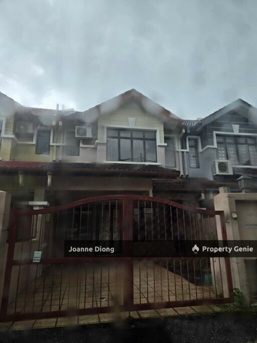 Double Storey House-Taman Puchong Hartamas