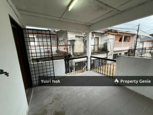 2 STOREY TERRACE (AU 2A) TAMAN SERI KERAMAT, KUALA LUMPUR FOR SALE