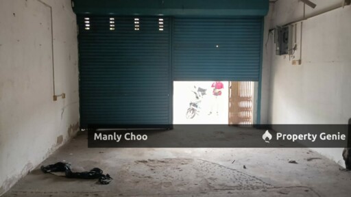 BELOW BANK VALUE 3 Storey Shoplot Melaka Raya Town Ujong Pasir Kota