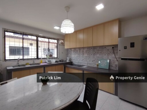 Kota Laksamana (Fully Furnished) Townhouse For Rent