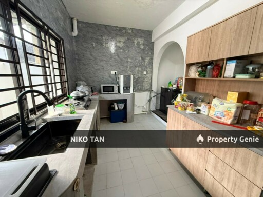 Jalan Makmur Double Storey Fully Renovated For Sale