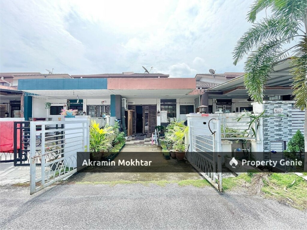 Single Storey Terrace, Jalan Kebun Nenas, Bandar Putera 2, Klang