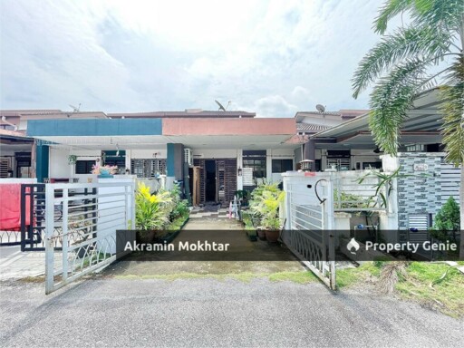 Single Storey Terrace, Jalan Kebun Nenas, Bandar Putera 2, Klang