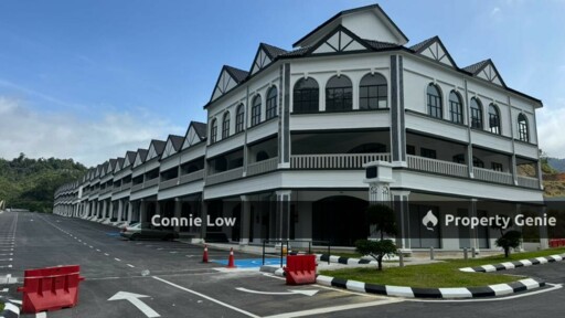 FREEHOLD Double Storey Shop Habu Cameron Highlands