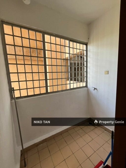 Persiaran Tanjung Apartment Renovated Tampoi For Rent