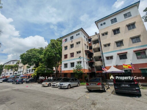 Pangsapuri Bandar Bukit Tinggi 2-Klang-Blok D Ground floor-Ready Now