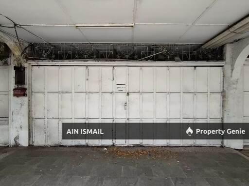 [JALAN UTAMA] SHOPLOT 2 TINGKAT JALAN SULTAN AHMAD, BANDAR PEKAN