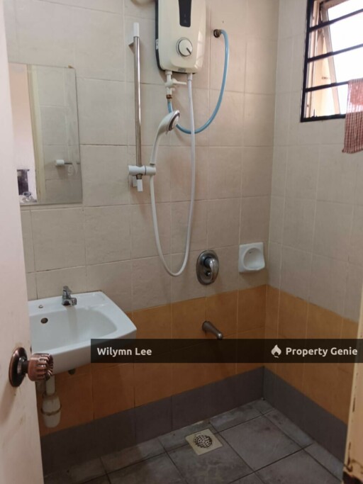 Spacious 2 storey link house for rent @Denai Alam , Shah Alam