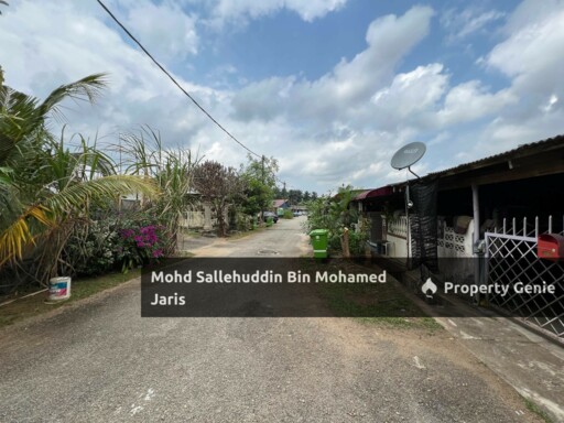 [OPEN TITLE] RUMAH TERES PAKR KG PADANG, KUANTAN