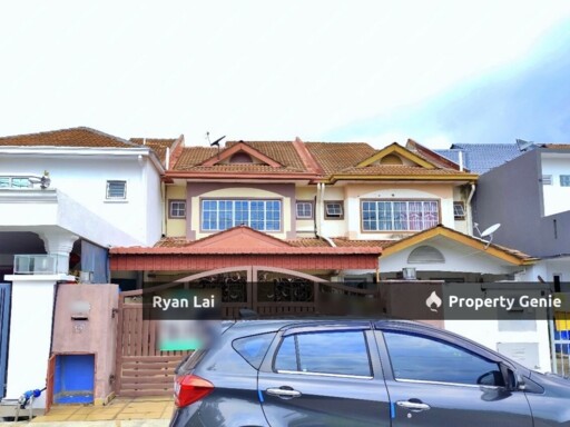 2 Storey Terrace @ Bandar Bukit Tinggi | Save up to 244k | Below Market Value 27% Auction Property!