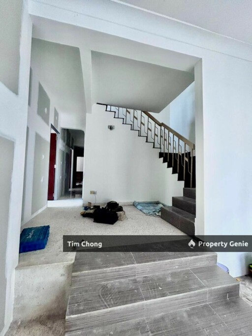 🔥【Jalan Sri Pelangi 双层角头单位 出租】🔥