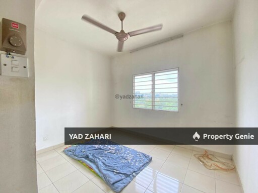 Sri Ixora Apartment, Kajang | RM300K - Freehold With Strata Ready And Semi Furnished Unit