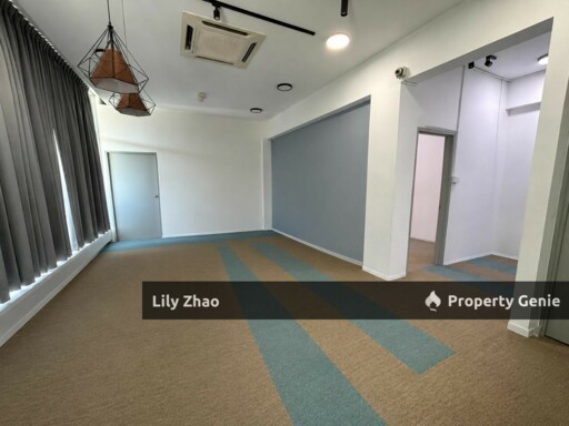 Warehouse / Showroom cum office for Rent, Semi D, BU 4,069 sqft, LA 8,803 sqft, E33 Likas, Kota Kinabalu