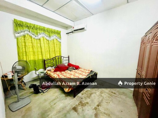 RUMAH MAMPU MILIK TAMAN RIA JAYA