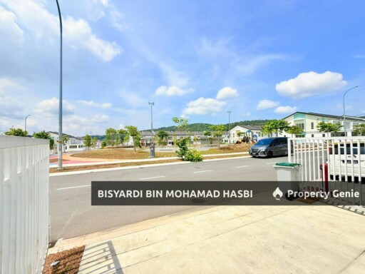 CORNER & FACING PLAYGROUND 2 Storey Terrace Tiara Sendayan, Labu Seremban.