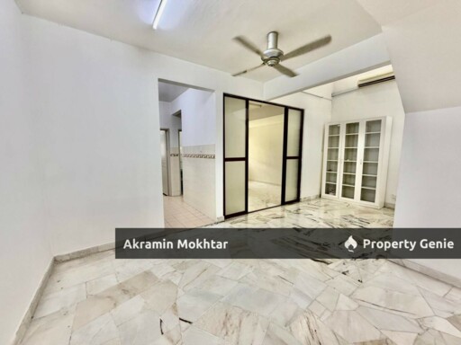 Freehold & 22 x 75 | Double Storey House Putra Permai Putra Heights Subang Jaya