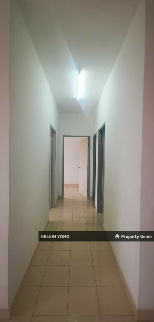Serunai Apartment - High Floor unit with 2 Carpark Space for Sale