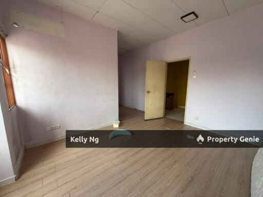 Double Sty House At Bandar Puteri Klang For Rent