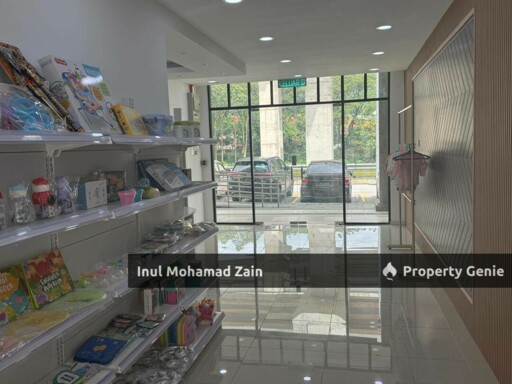 Alam Damai Cheras KL 3-Storey Shop Lot For Rental